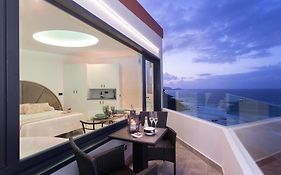 Apartamentos Triple M